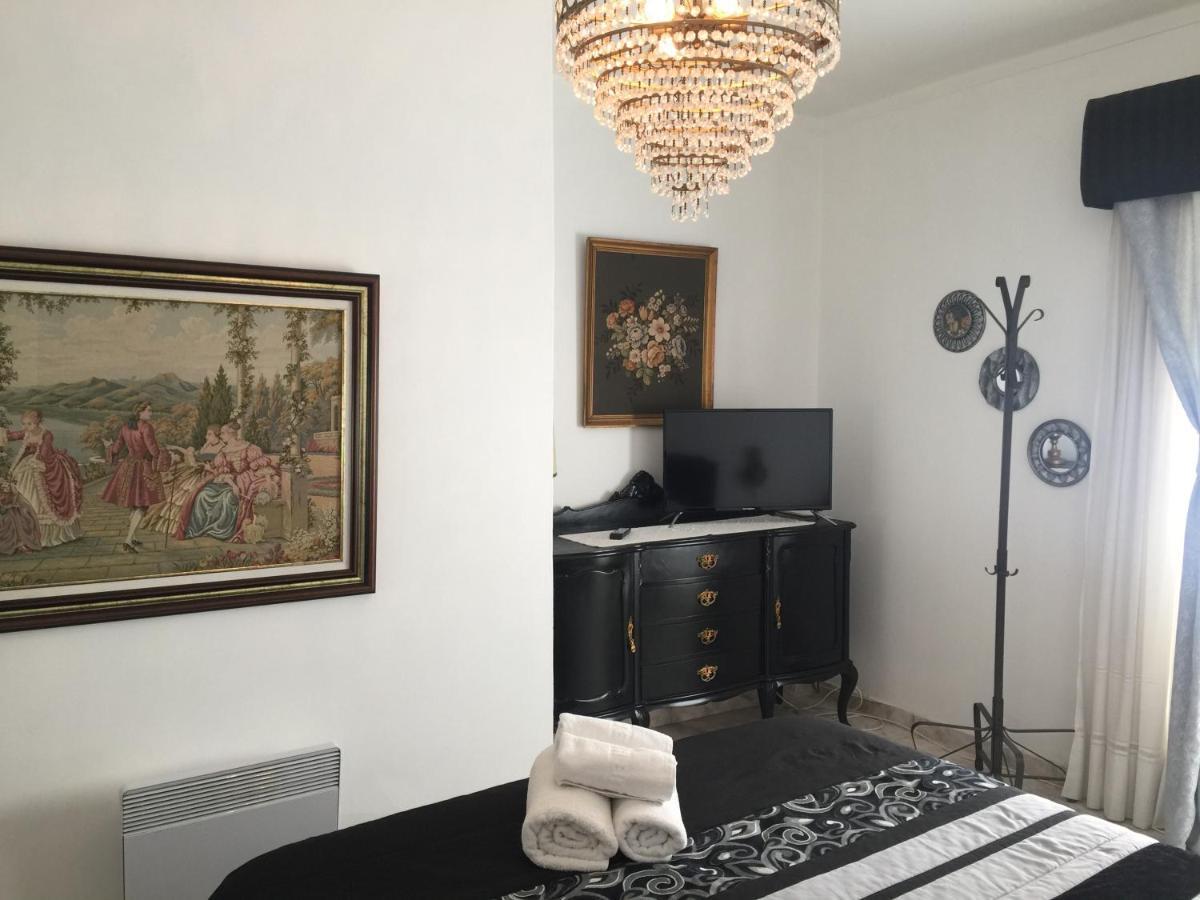 Casa Vintage Guest House Peniche Bagian luar foto