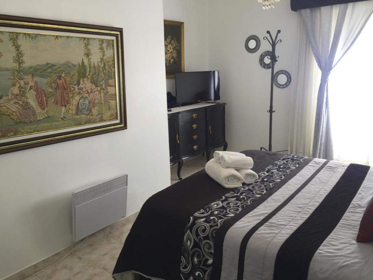 Casa Vintage Guest House Peniche Bagian luar foto